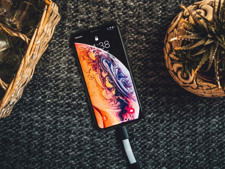 Luxury vs. Affordable: Finding the Perfect Tech Balance
